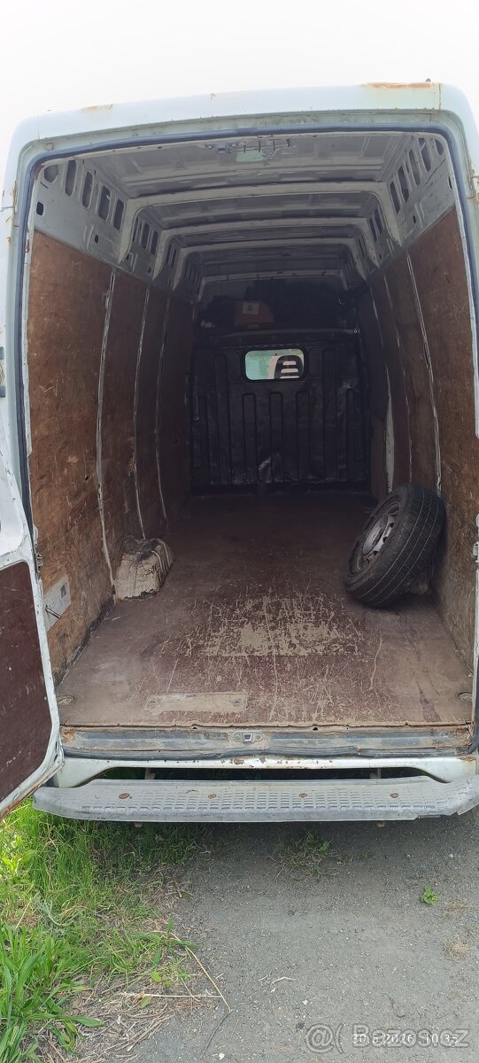 Prodám Iveco Daily Maxi, 2,8 TD, r.v. 2000 - 8