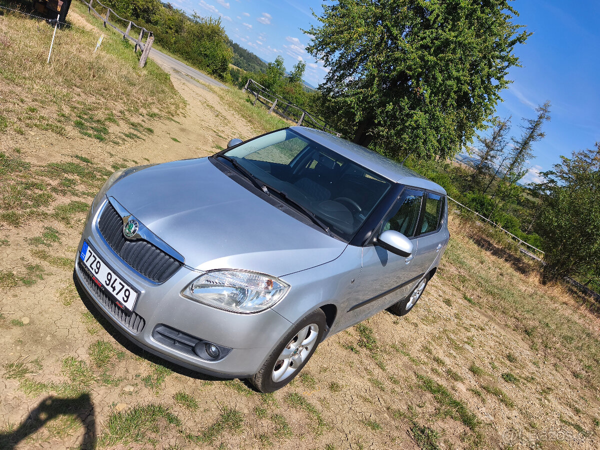 Škoda Fabia II 1,4 16V, 10/2009 - 8