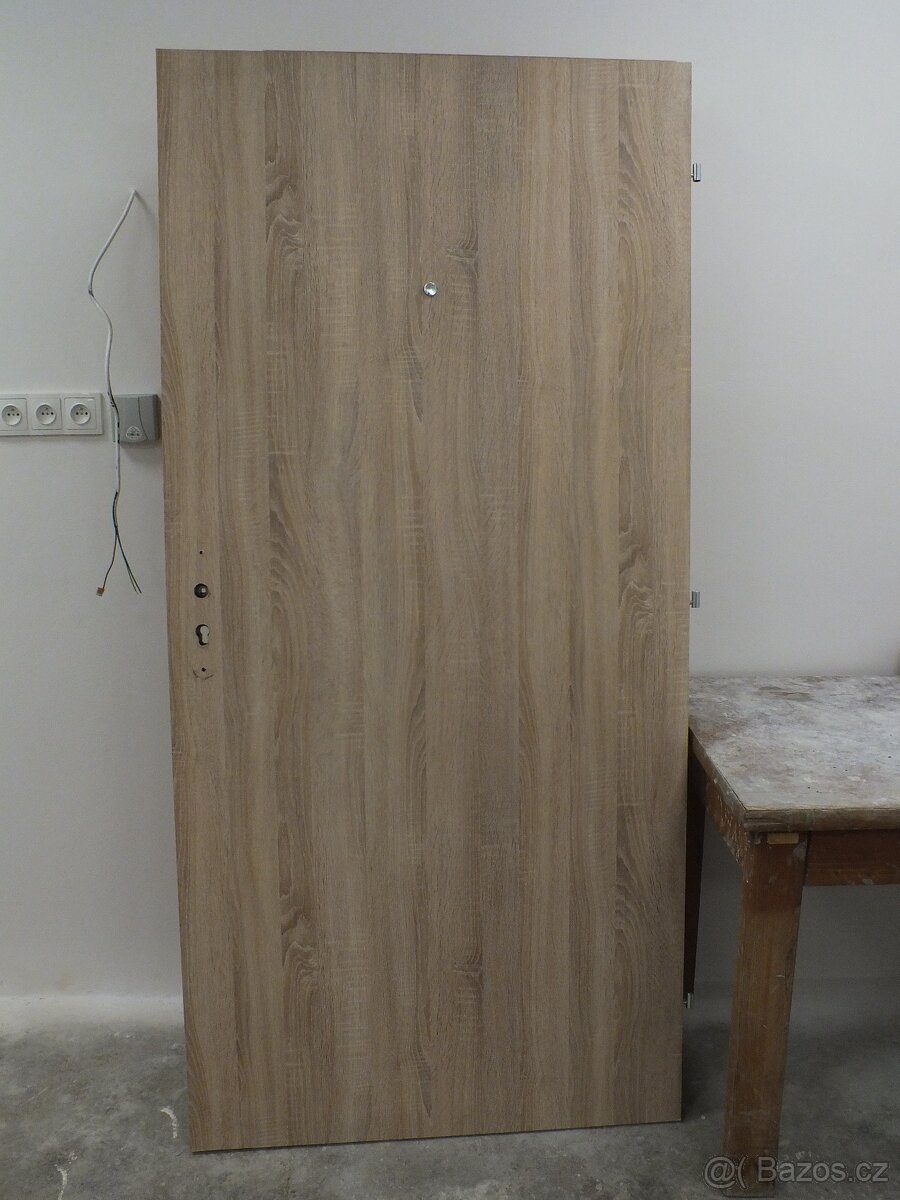 DVEŘE - 8