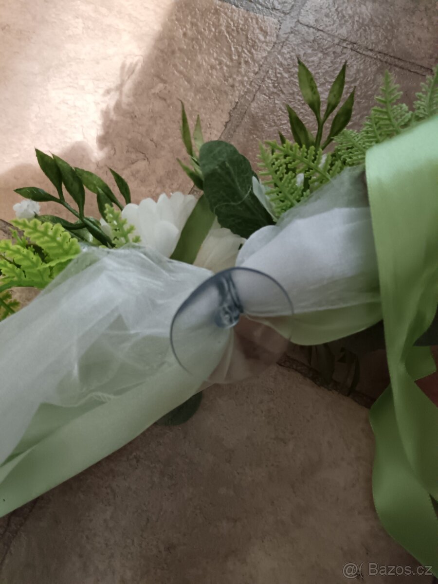 Svatební výzdoba na auto - 8