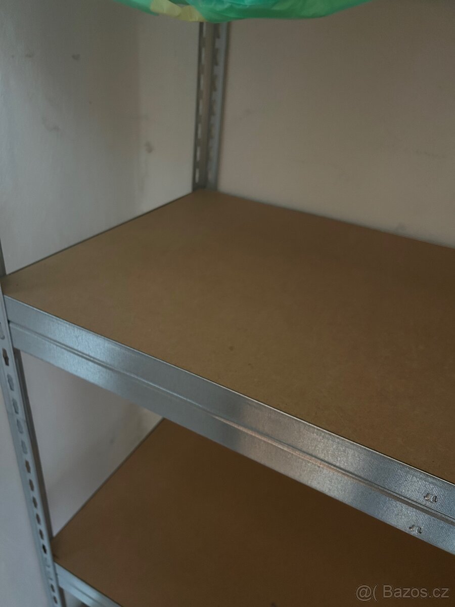 Prodám kovový regál - 8