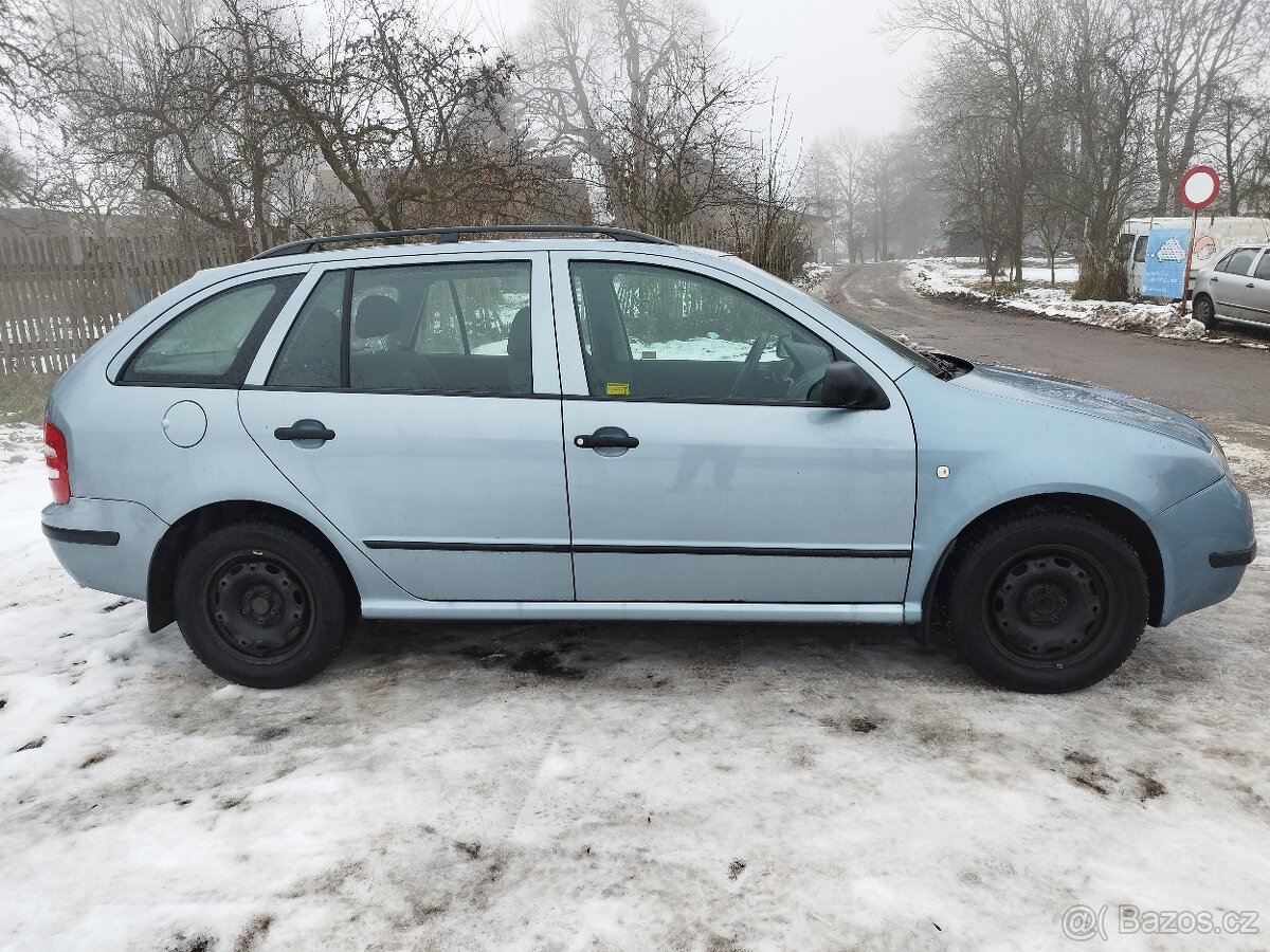 Škoda Fabia 1.2 HTP kombi - 8