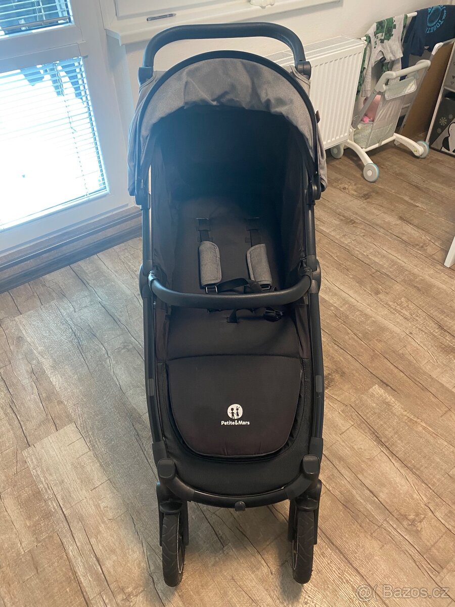 Sportovní kočárek PETITE&MARS - 8