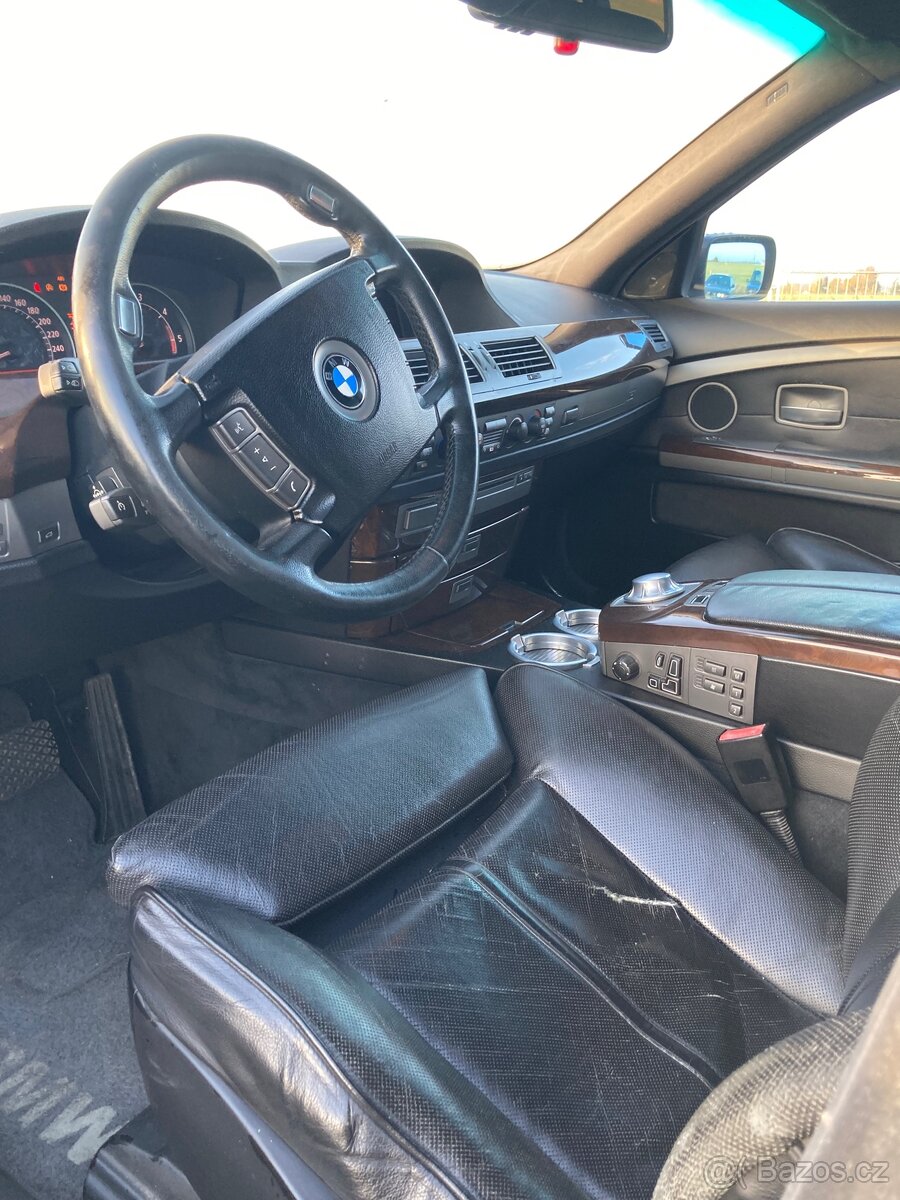 BMW E65 730d - Nahradni dily - 8
