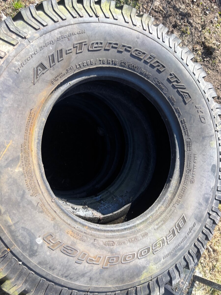 Pneu BF Goodrich All-Terrain T/A - 8