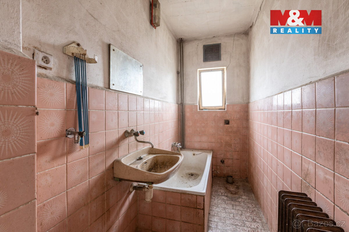 Prodej rodinného domu, 100 m², Kladruby - 8