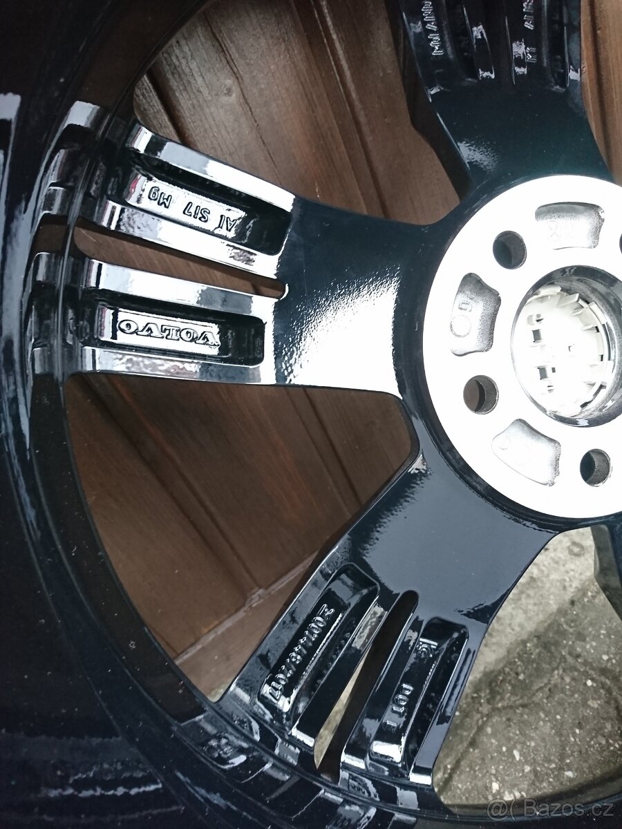 VOLVO V 60 S60 originalni alu kola 19" zimní pneu 235/40/19 - 8