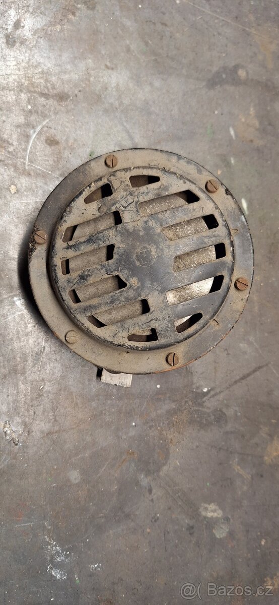 Náhradní díly na Trabant - 8