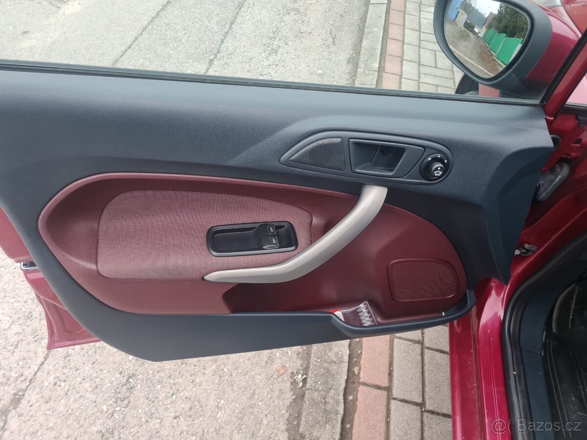 Ford Fiesta 1,4 - 8