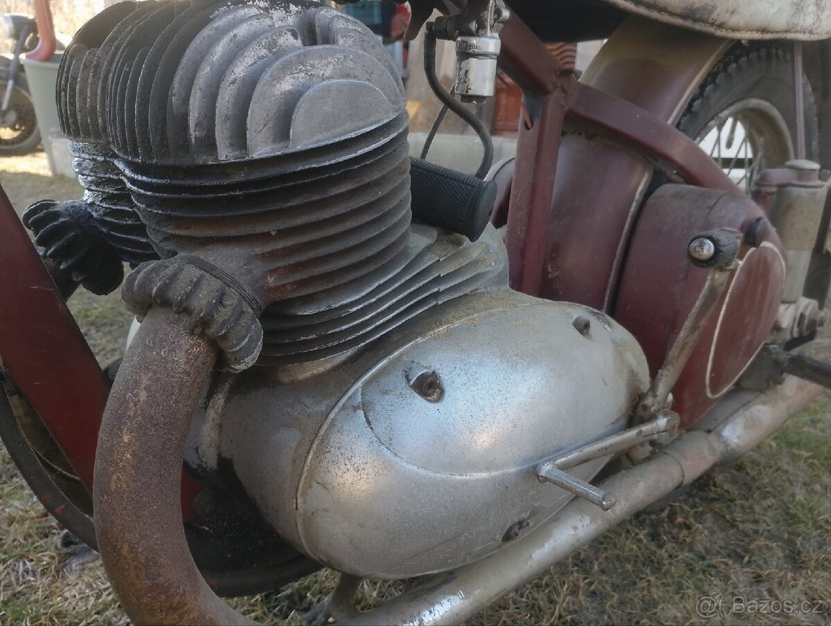 Jawa 350 pérák - 8
