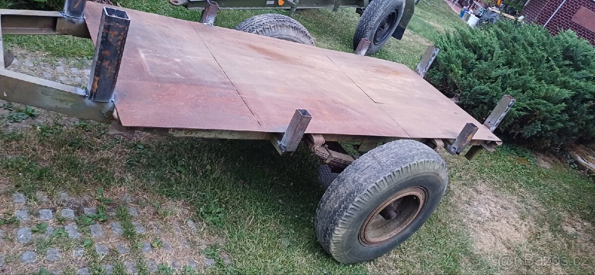 Vlečka za traktor - 8