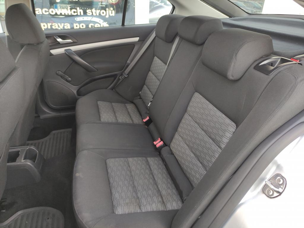 Prodám Škoda Octavia 1.8TSI - 8