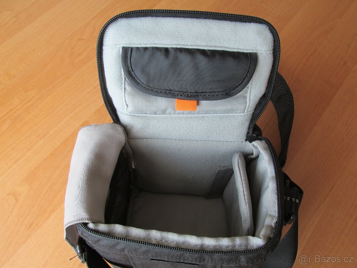 Canon 750D + Canon EF-S 18-55 mm IS STM f/3,5-5,6 - 8