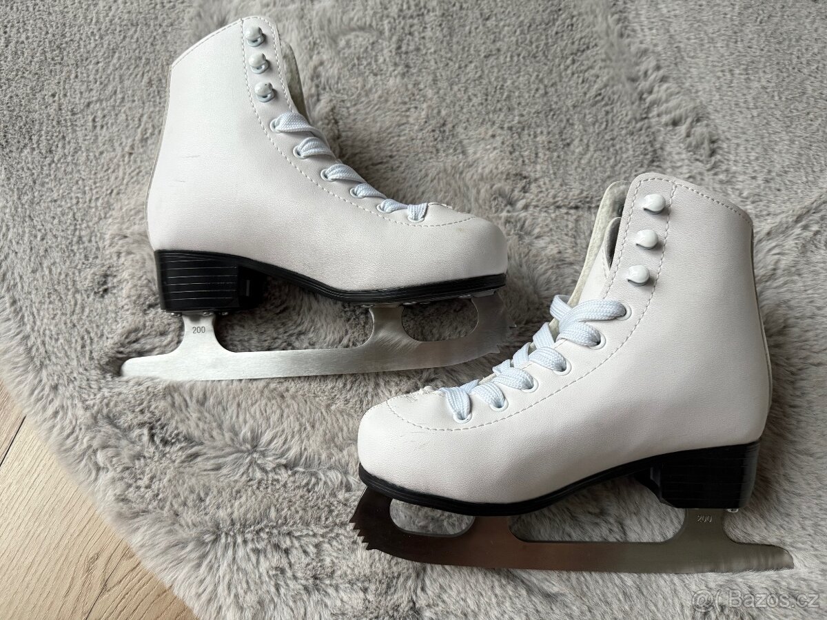 Dívčí brusle Crowned Luxury vel. 32 - 8