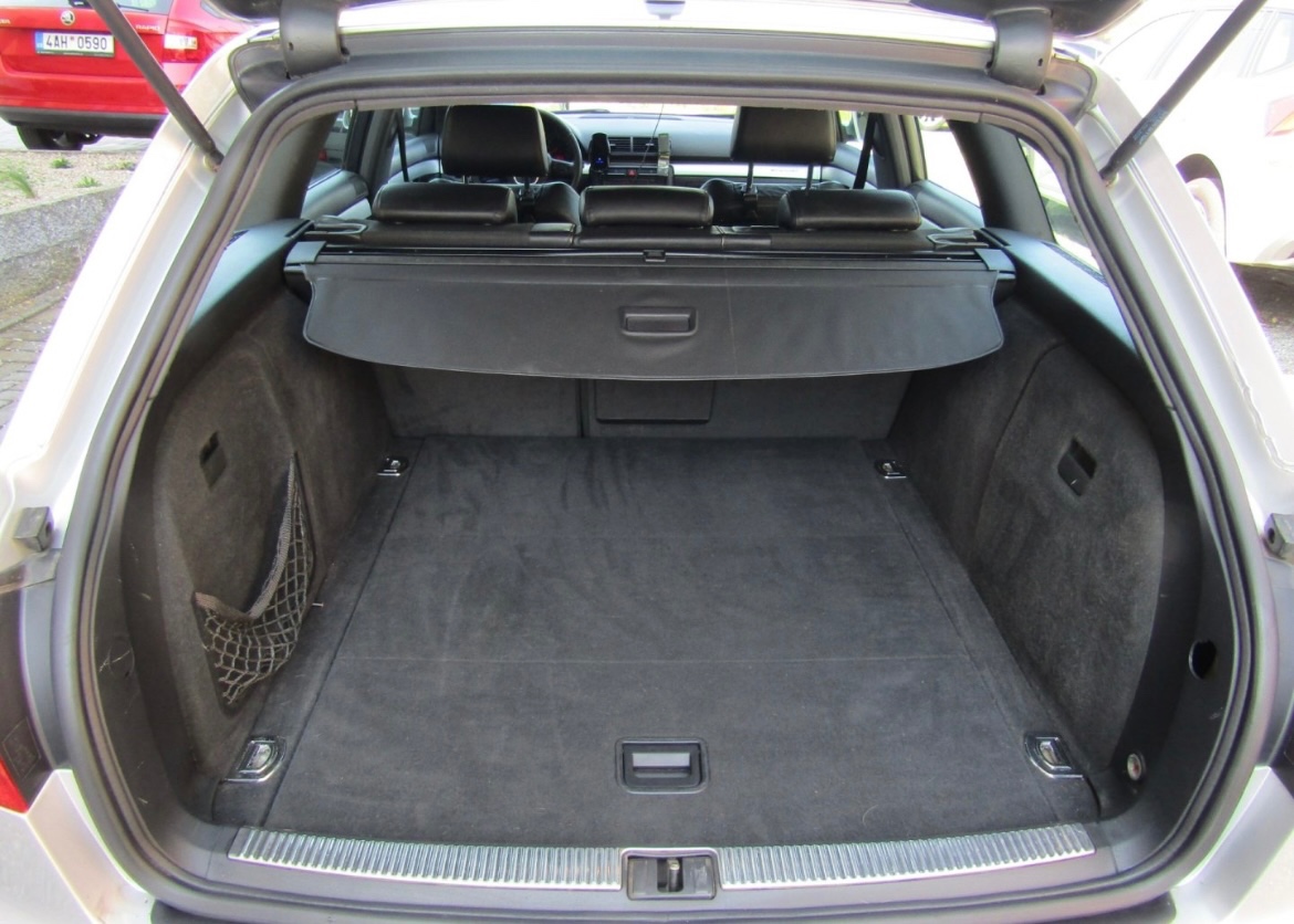 Audi A4 Avant 2.0 TDI 103kW - 8