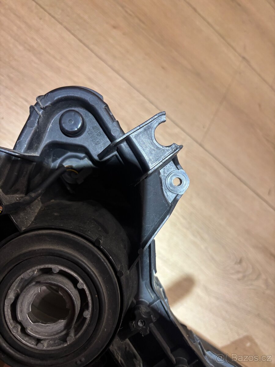 Predni svetlo na Kawasaki Zx10R Ninja 08-10 a Zx6R 09-12 - 8