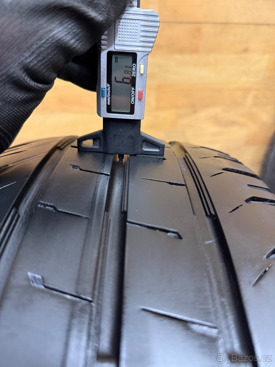 Letní pneu 225/55/17 - 8