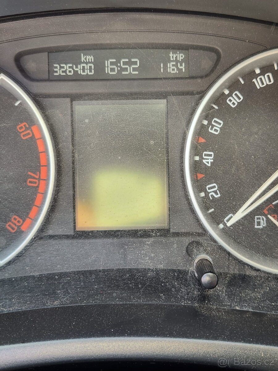 Škoda fabia 2 1.2 HTP - 8