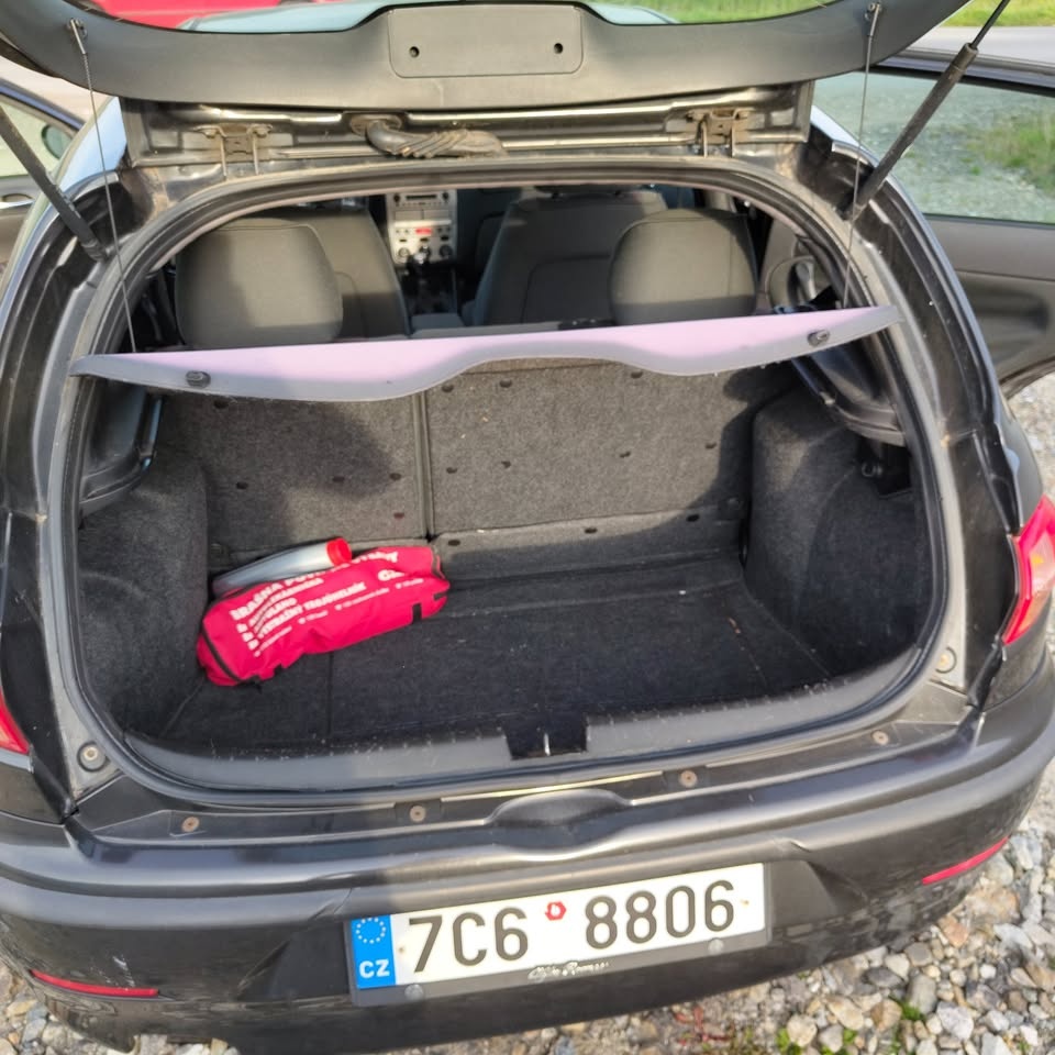 2004 Alfa Romeo 147 1.9 JTD - 8
