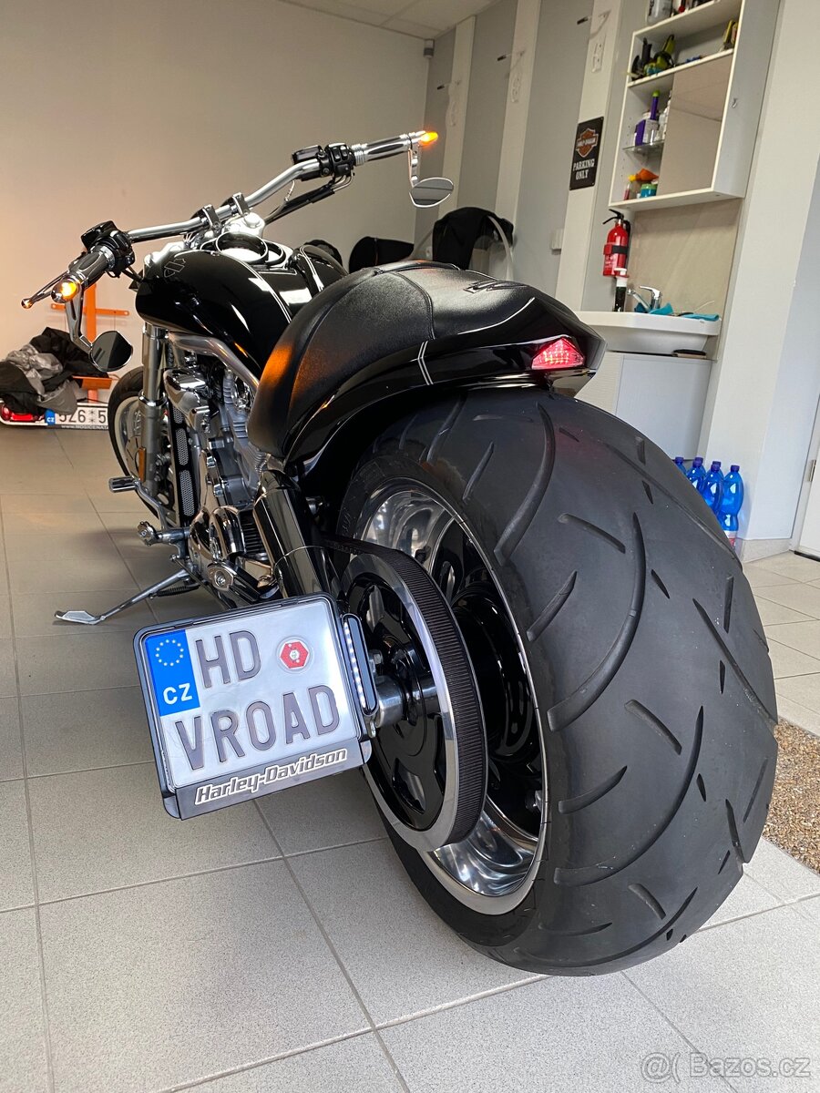 Prodej HARLEY DAVIDSON V-ROD - 8