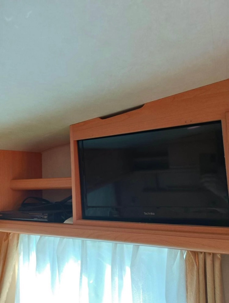 Obytný přívěs Adria - 8