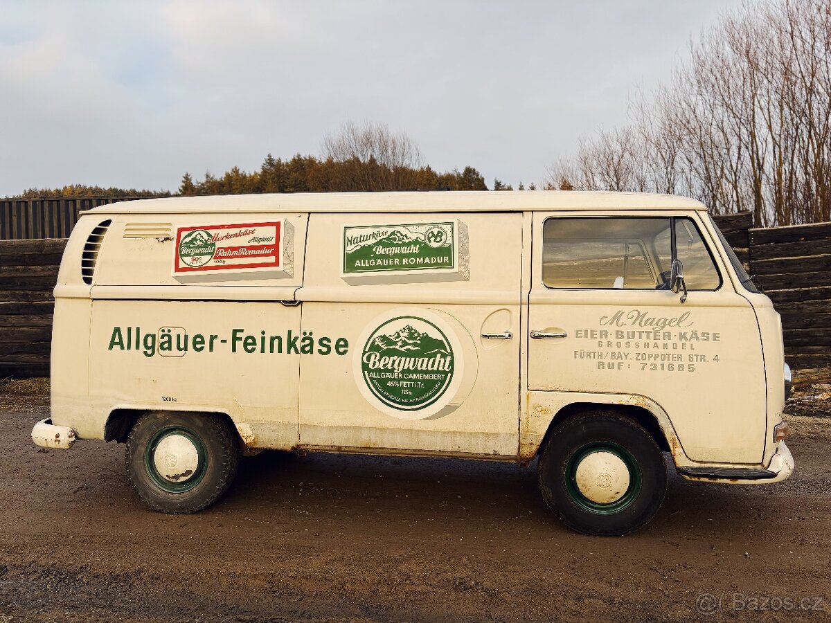 VW T2a original logo bus - 8