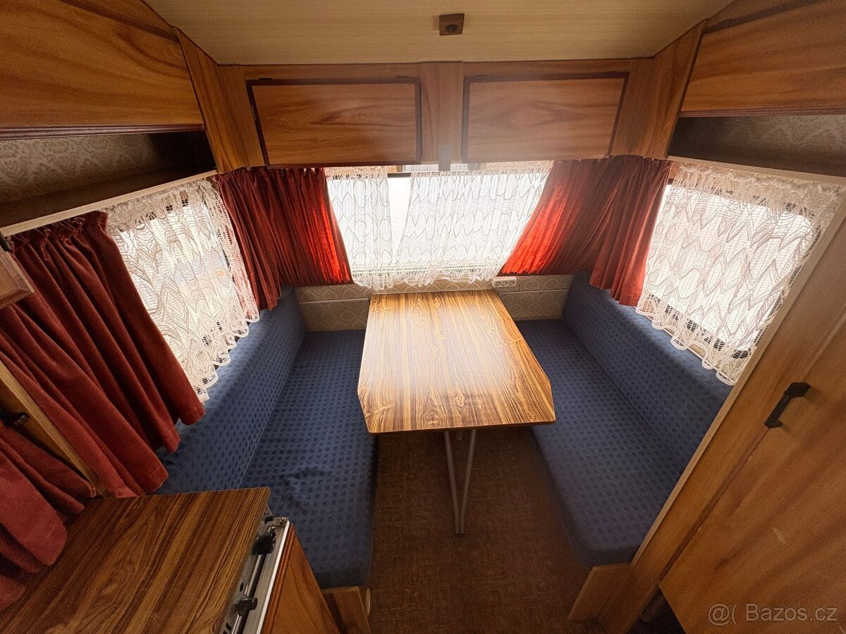 Buerstner 590/900kg, 100km/h - 8