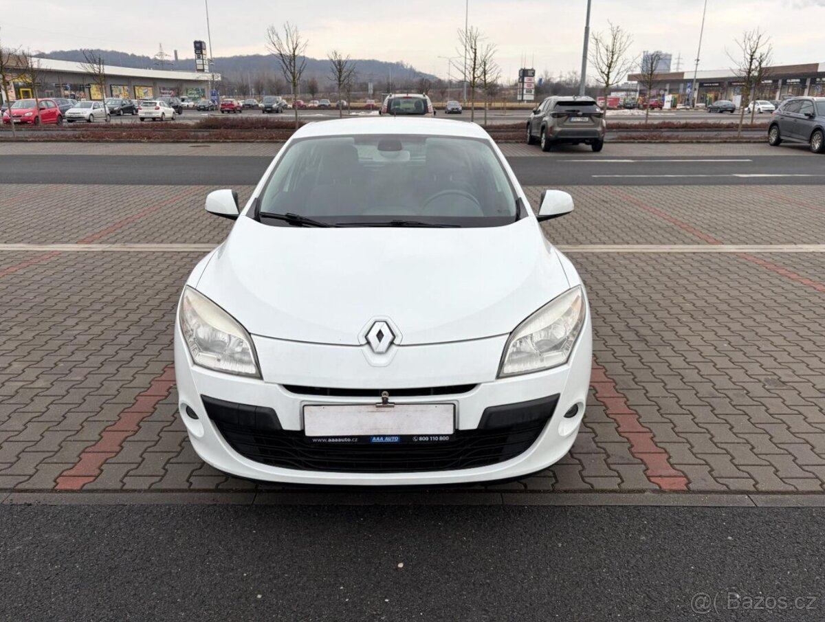 Renault Megane 1.5 DCi naj. 131t - 8