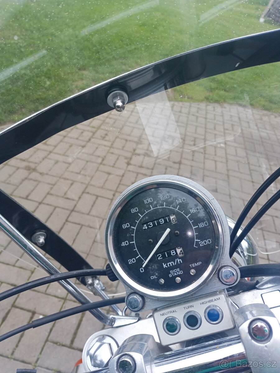 Prodám Hondu Shadou VT 1100 C2 - 8