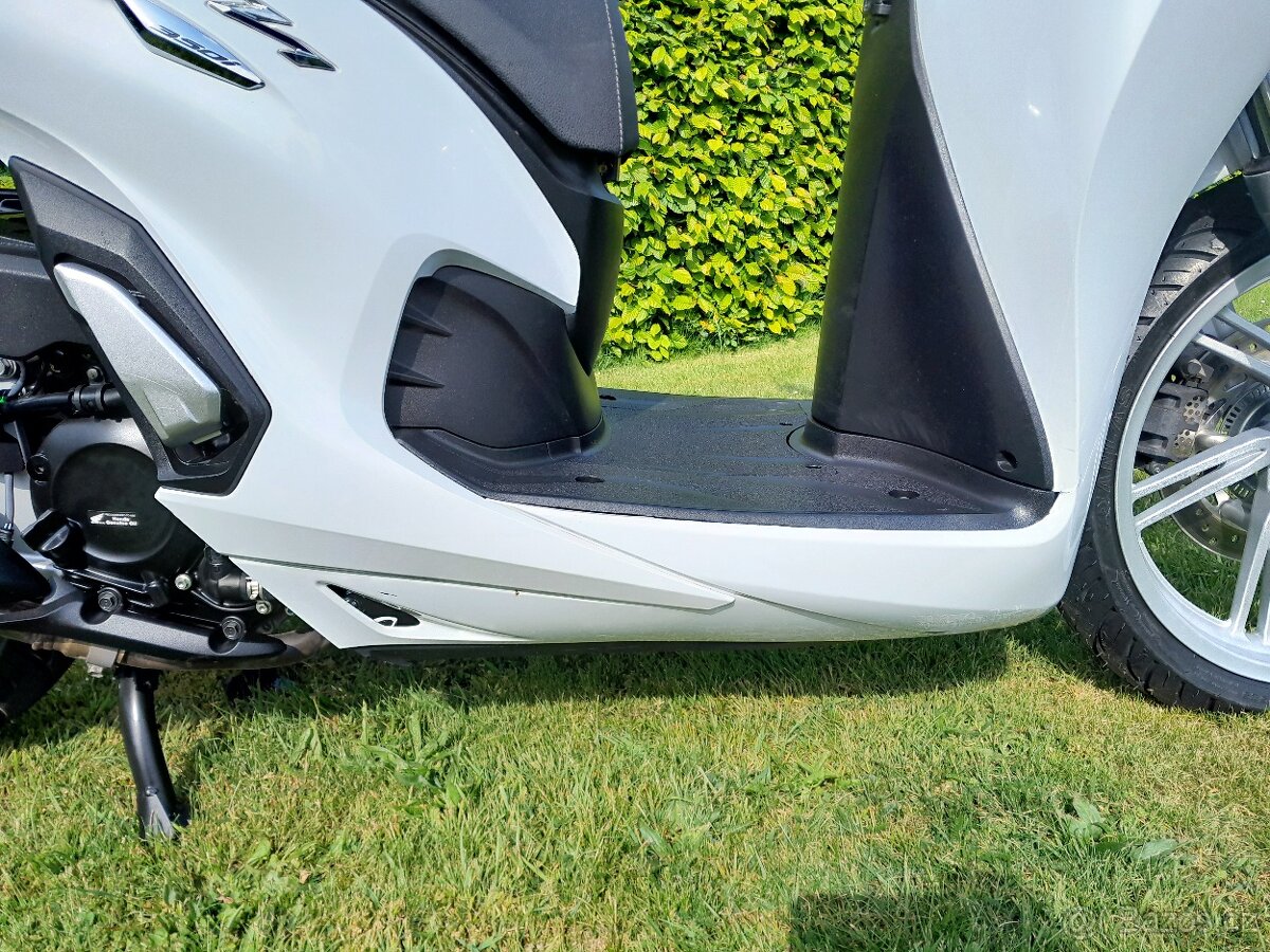 Honda SH 350i ABS - 8