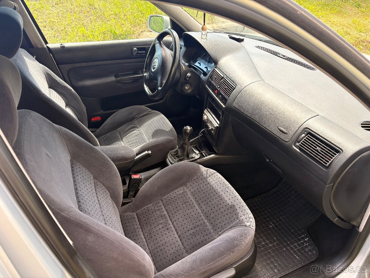 Volkswagen golf 1.9 TDI - 8