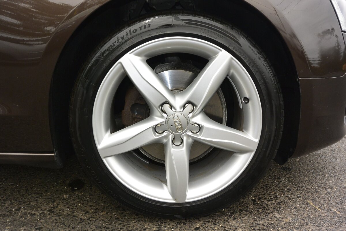 PRODÁM Audi A5 2.0 TFSi 132kW Sportback,manuál - 8