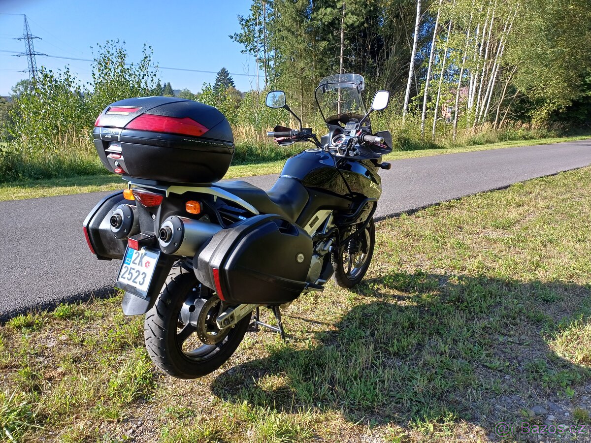 Suzuki DL 1000 V-Strom - 8