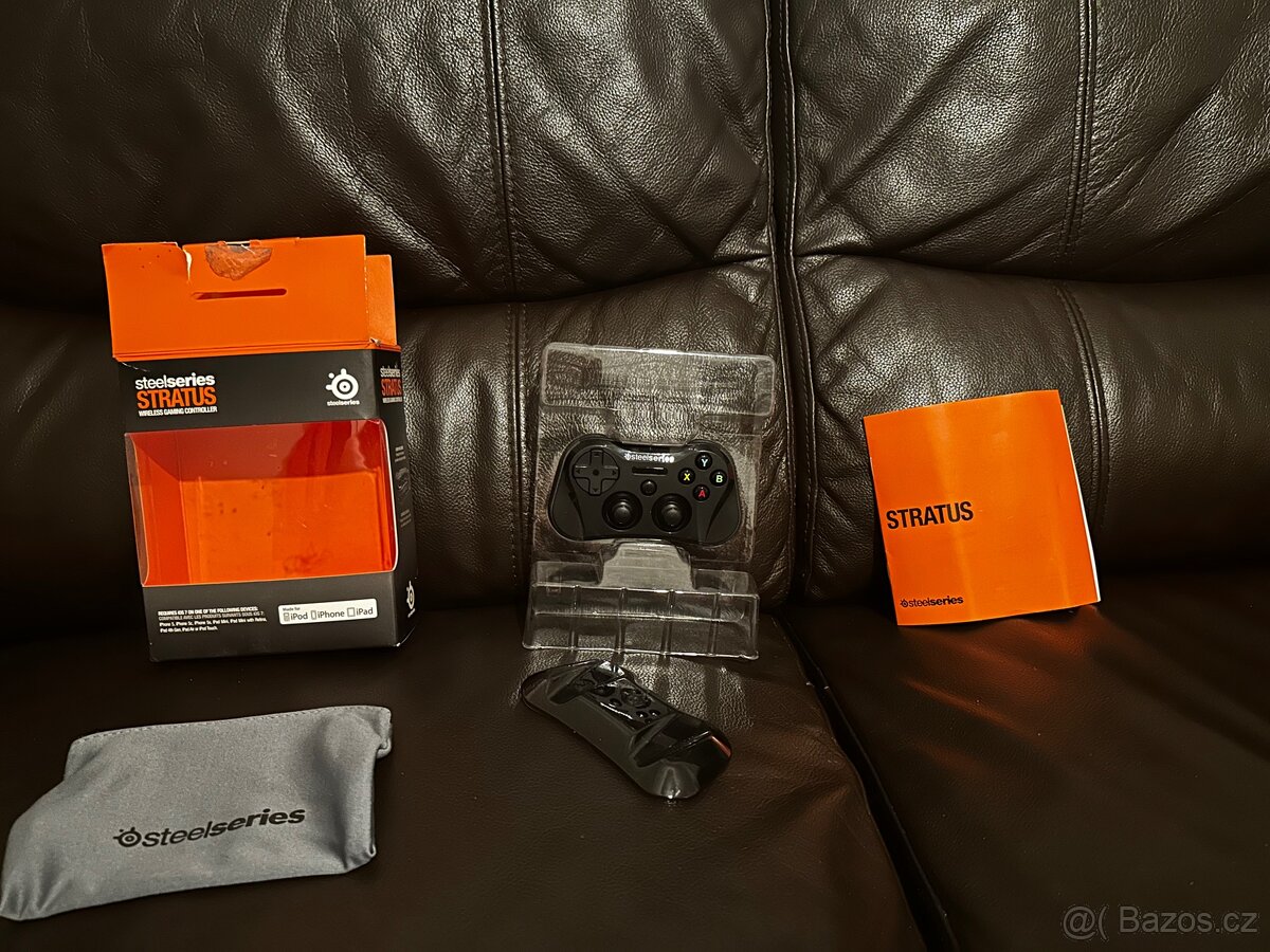 SteelSeries Stratus Wireless Gaming Pad Fast Delivery - 8