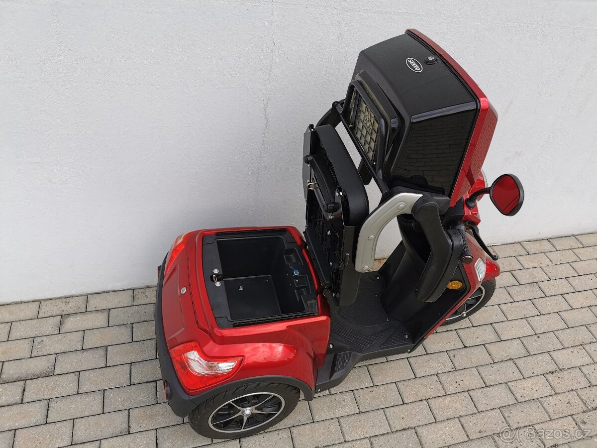 Elektrický skútr Selvo 31000 - 8