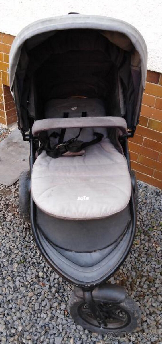 DĚTSKY KOČAREK JOIE CROSTER 4999kč - 8