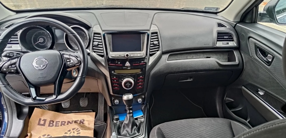 SSANGYONG TIVOLI XLV - 8