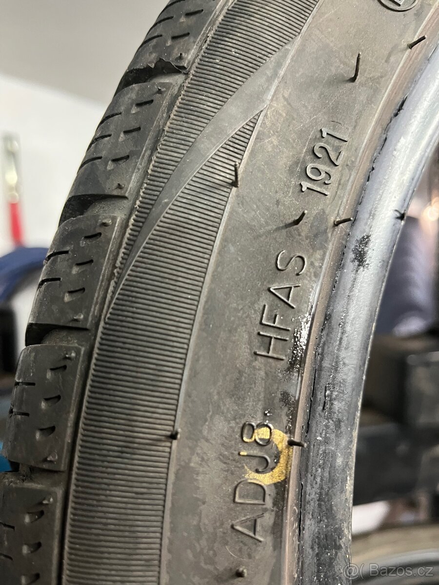 205/45 R17 celoročni - 8