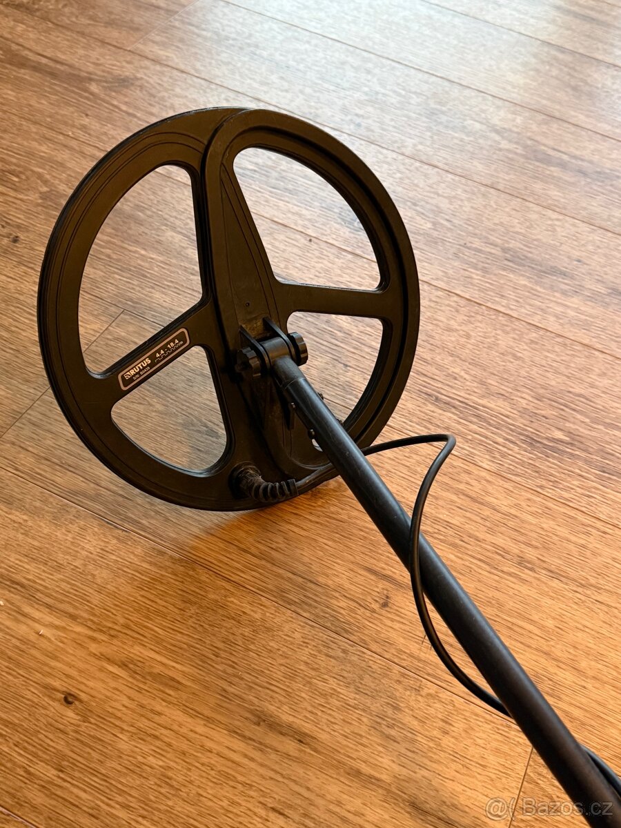 Prodám detektor kovu Rutus Alter 71 - 8