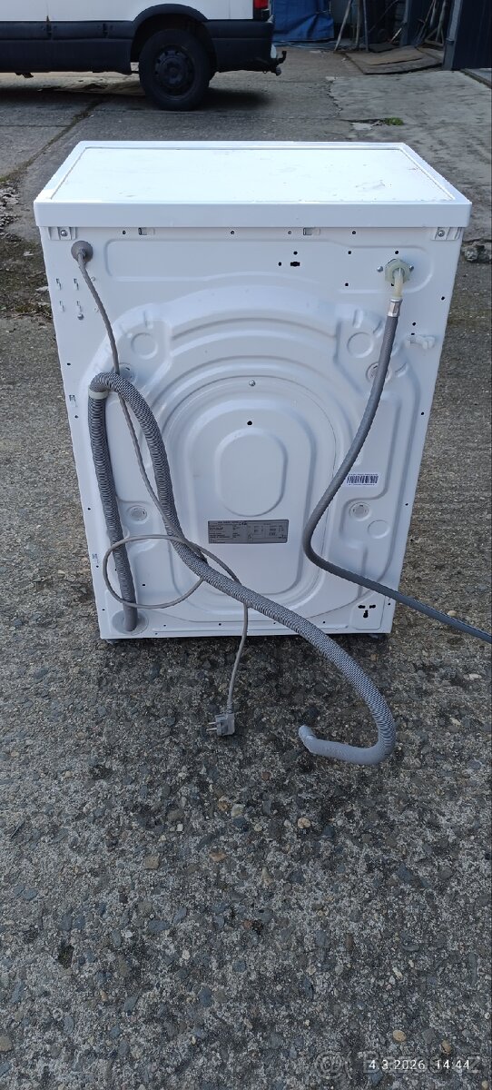 Prodám pračku zn. Philco - 8