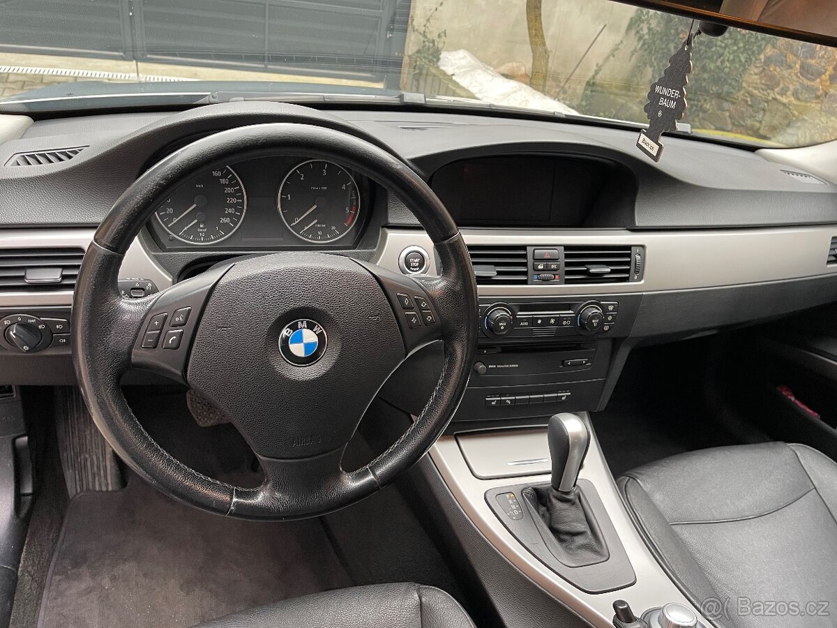 BMW e91 320d 120kw - 8