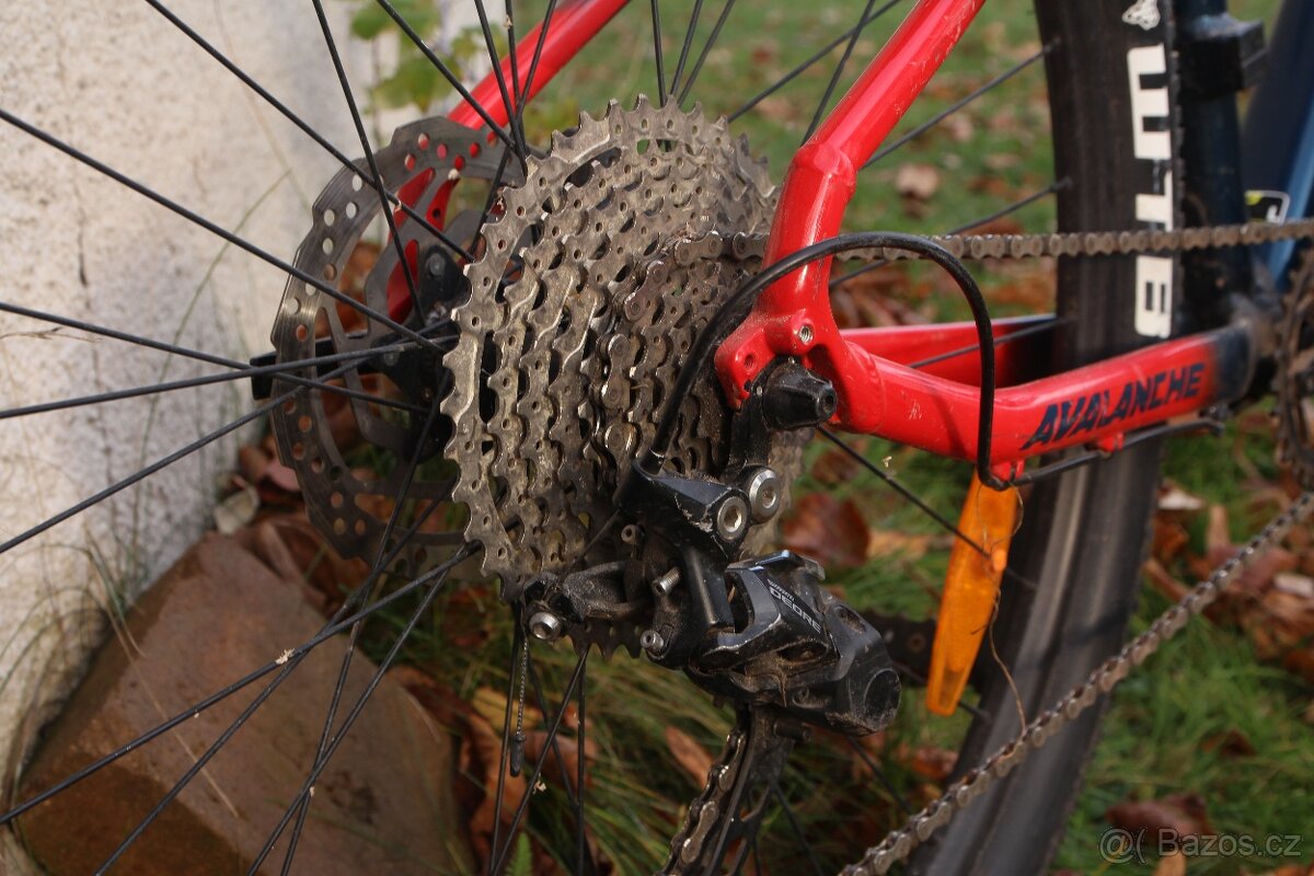 GT Avalanche 29, velikost L - 8