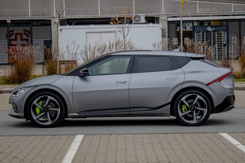 Kia EV6 77.4 kWh GT 4WD - 1. majiteľ - 8