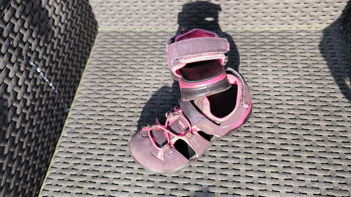 Dívčí sandály ECCO vel. 31 a 32 - 8