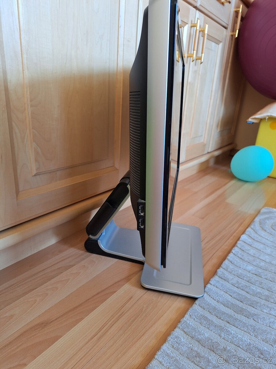 Monitor HP w2207 - 8