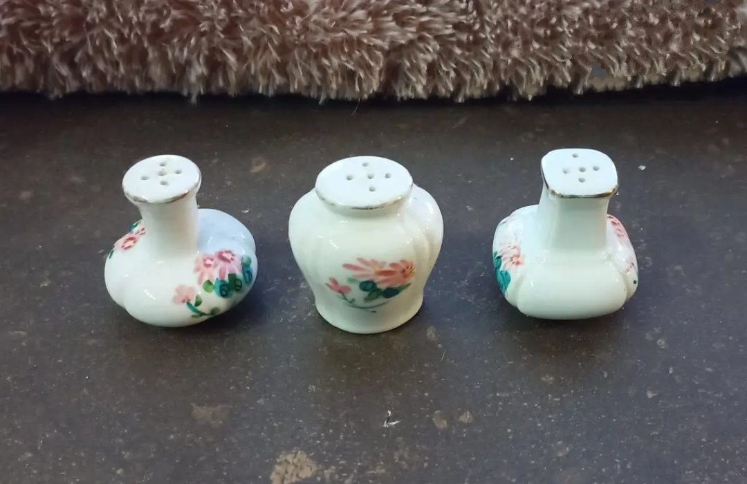 Stará keramika mix - 8