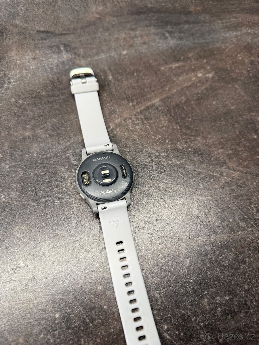 Garmin - Vivoactive 4S - 8