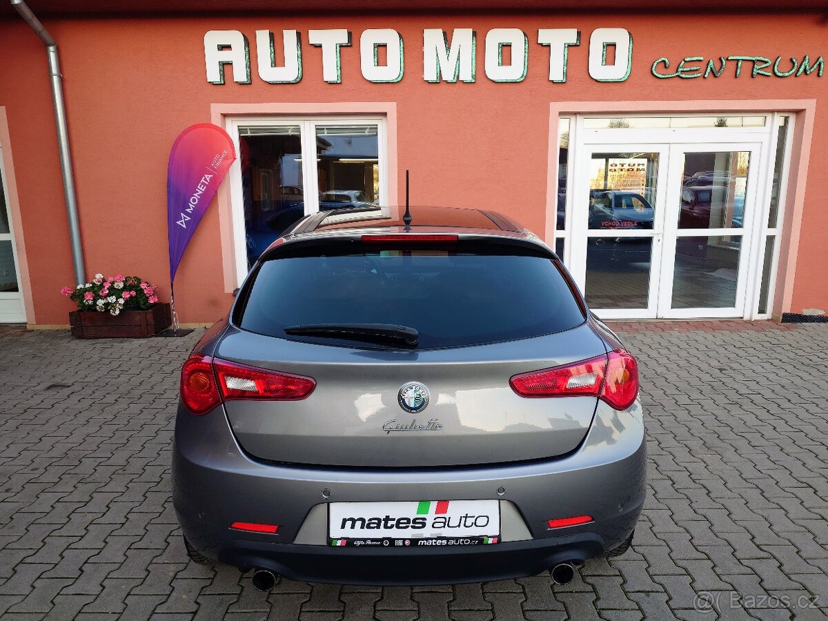 Alfa Romeo Giulietta 2.0 Turismo 103 kW - 8