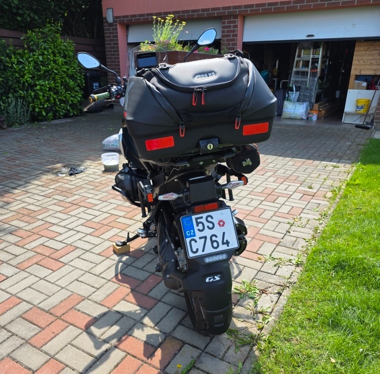 BMW R1300GS Option 719, Aurelius Green Metallic, Billet Pack - 8