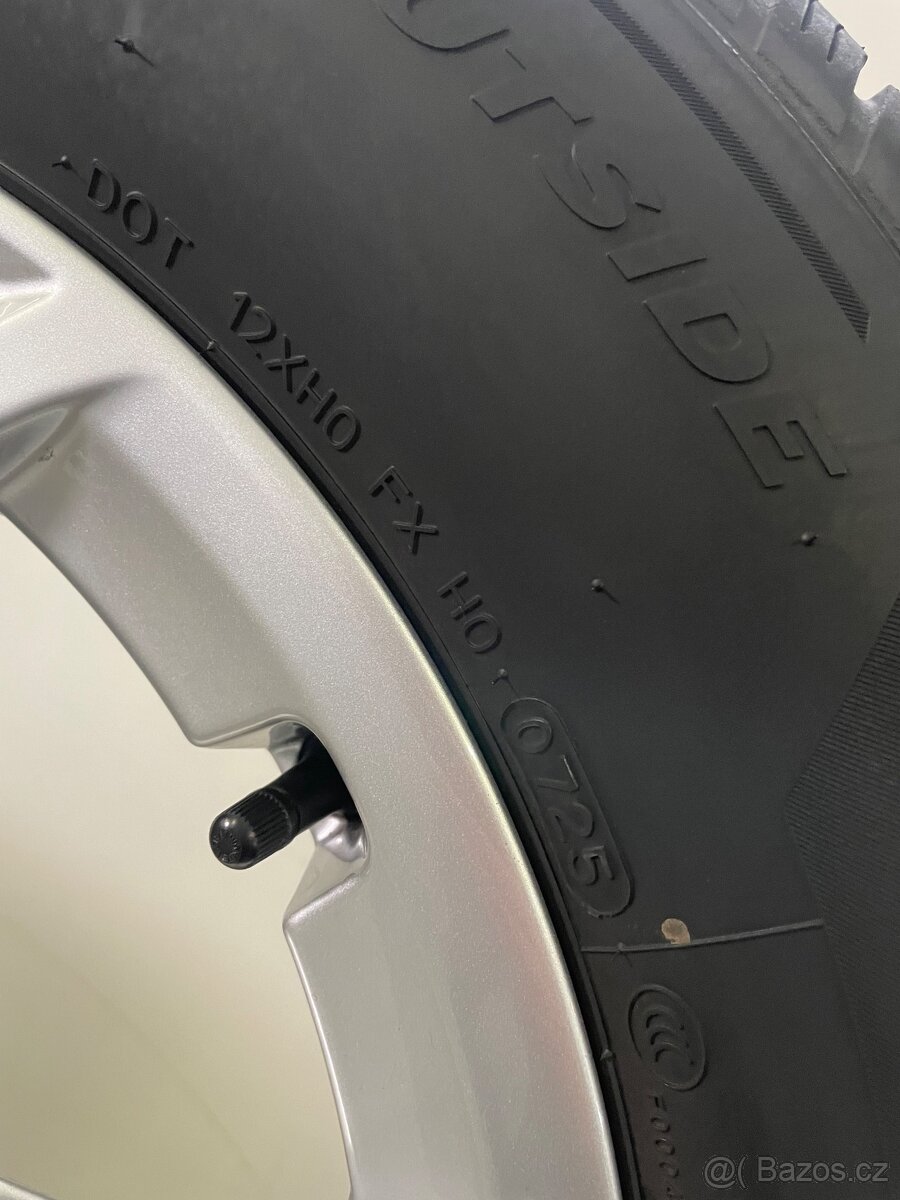 Original zimni alu Audi Q3 5x112 + 215/65/17 95% - 8